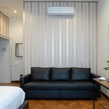 Varese Suites 외부 사진
