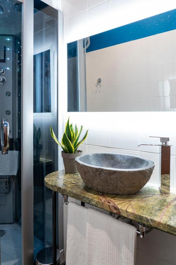 Varese Suites 외부 사진