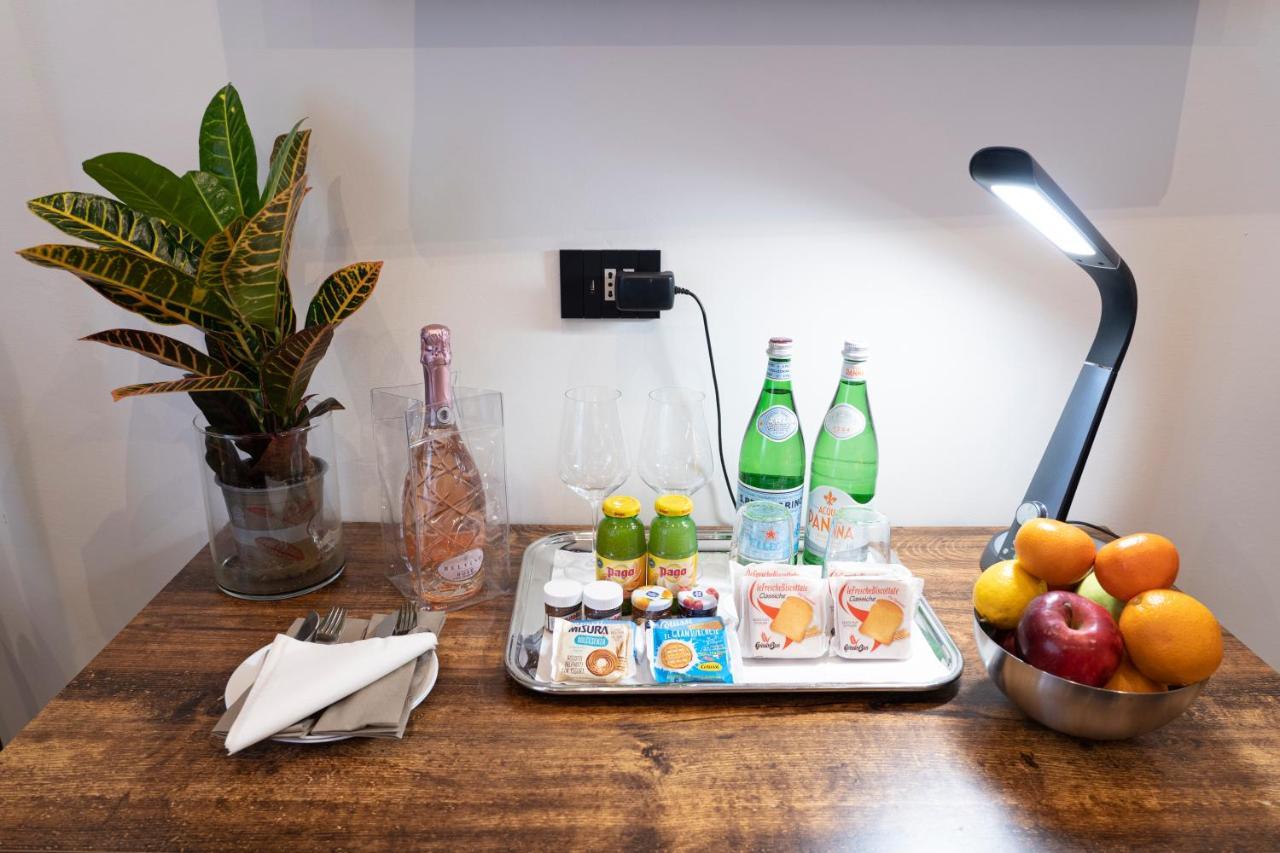Varese Suites 외부 사진