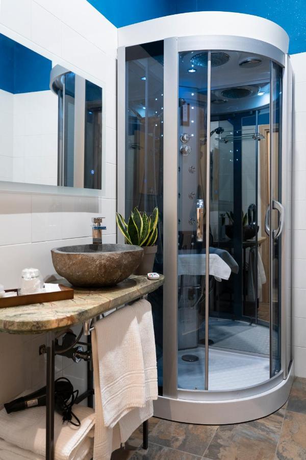 Varese Suites 외부 사진