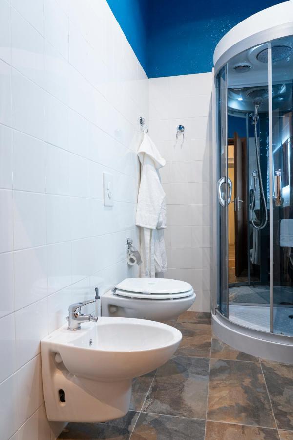 Varese Suites 외부 사진